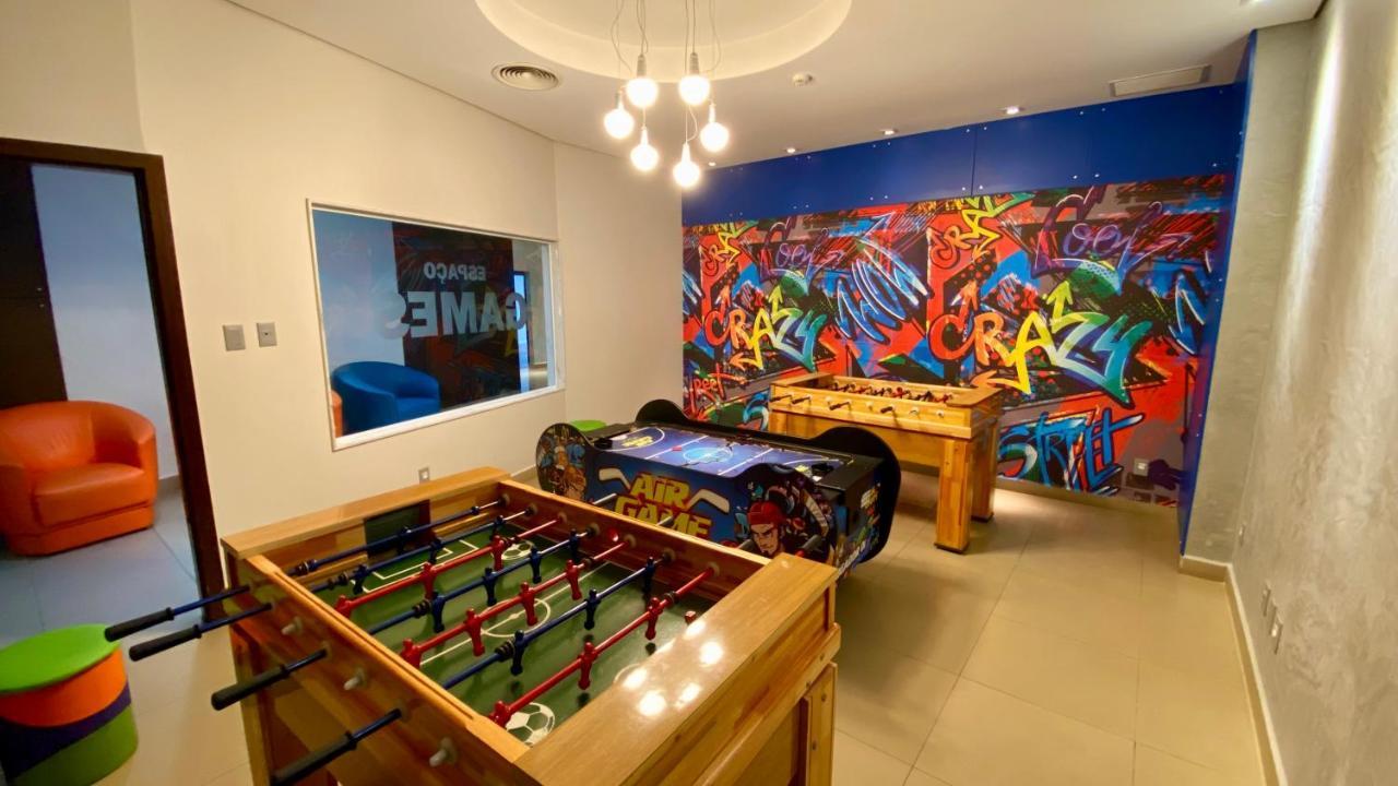 Parque Balneario Hotel Santos By Castelo Itaipava Экстерьер фото The games room at the BBC Radio Manchester studios