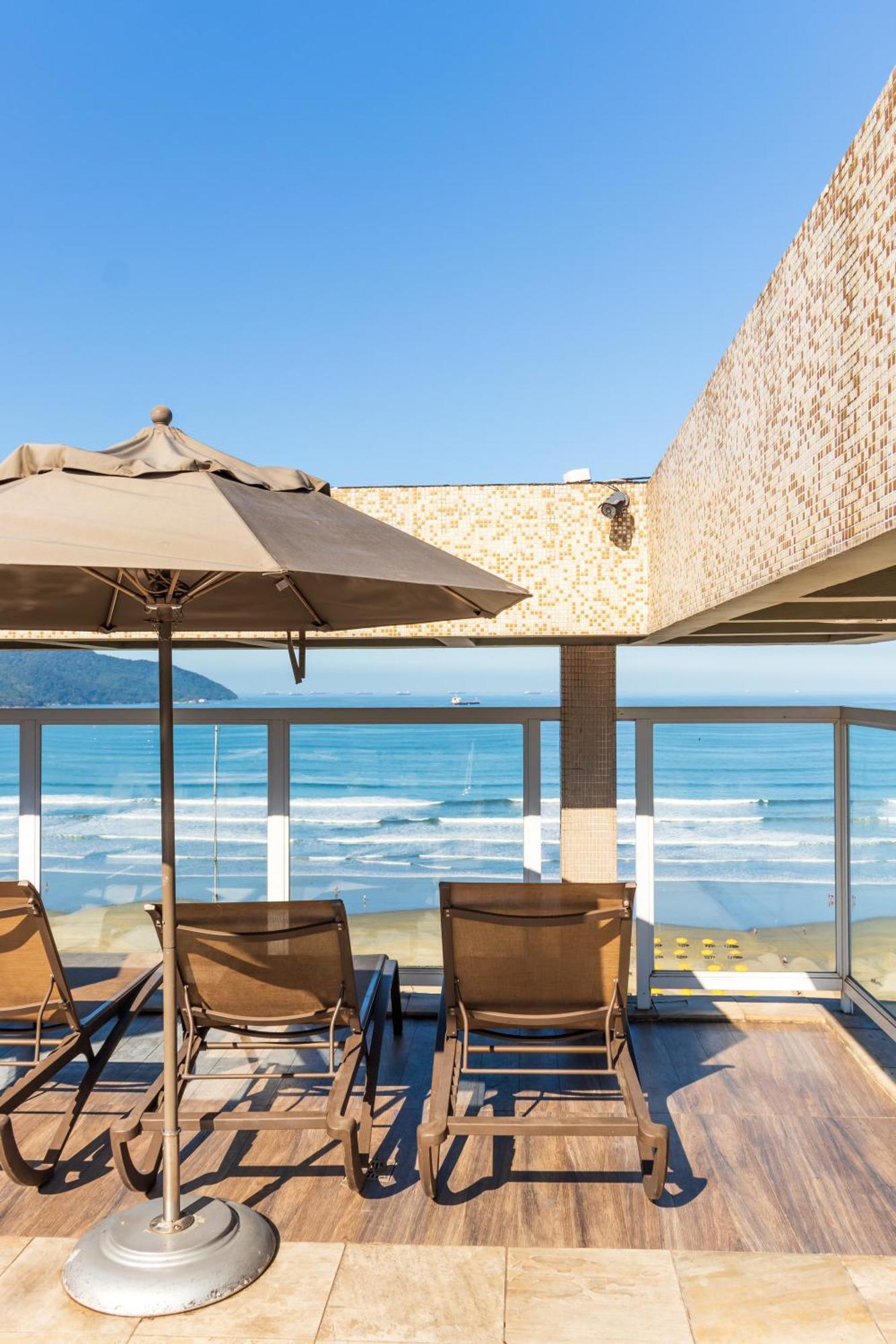 Parque Balneario Hotel Santos By Castelo Itaipava Экстерьер фото View from the hotel